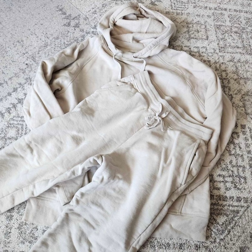 Girlfriend Collective Beige Set